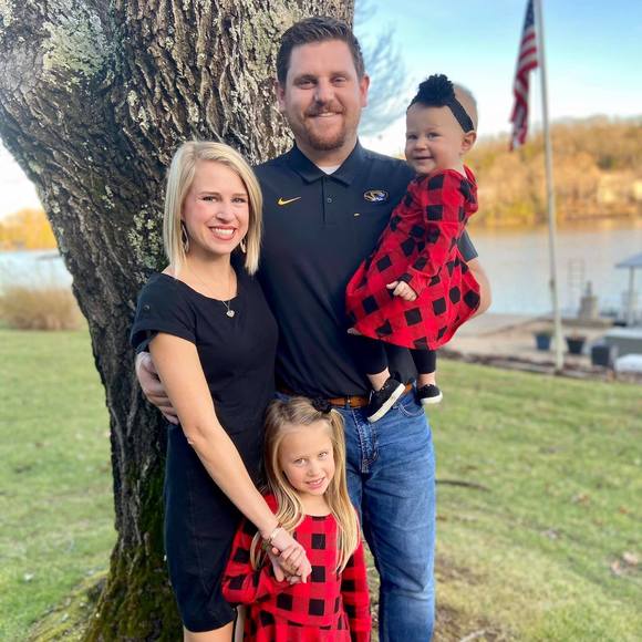 Meet your Posher, Stephen - Picture 1 of 1